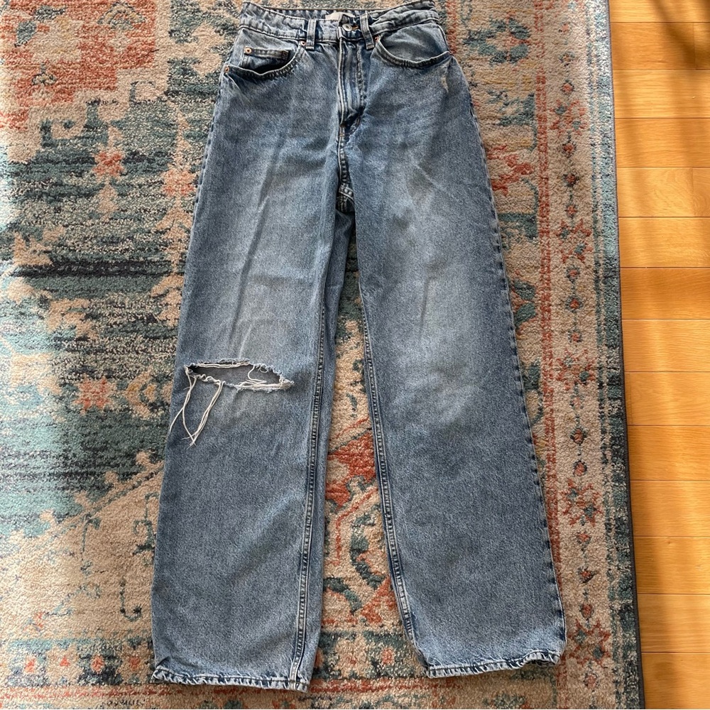H&M High Rise Straight Leg Jeans